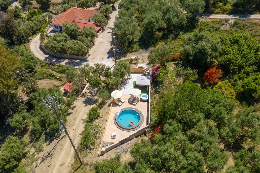 Country House DAFNI - Image 1