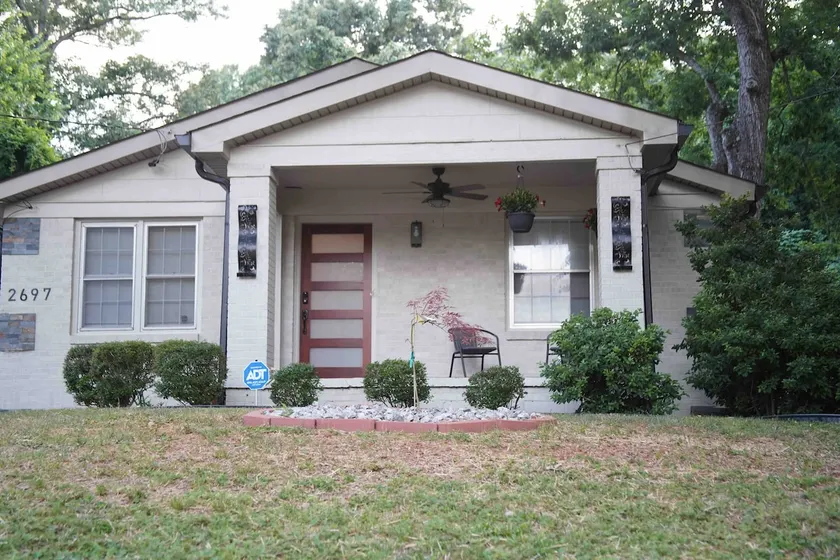 Lovely 3BR 3BA Home minutes from Airport/Downtown Atlanta - Image 1