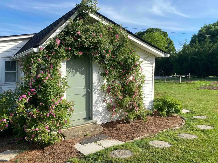 Gilcrest Cottage - Image 1