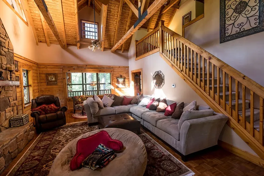 Log Cabin on the River - Image 1