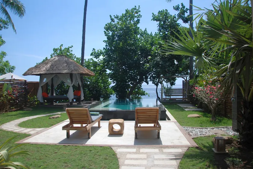 Beachfront Villa / Ocean view / Coral reef - Image 1