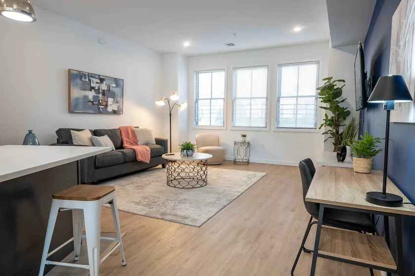 Sleek ! 1BR King ! Ping Pong/Gym ! 30 min to NYC - Image 1