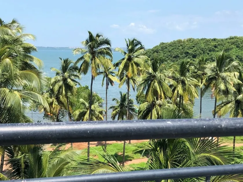 Entire Sea Facing 2BHK 5Mins from the Airport - Image 1