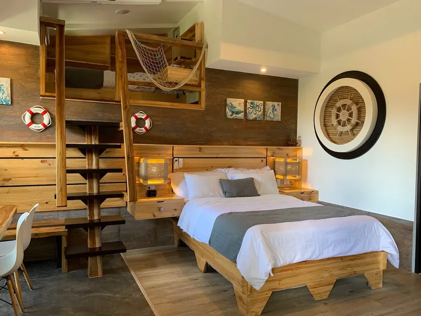 ARANJUEZ LOFTS - Nautical Loft #7 - Image 1