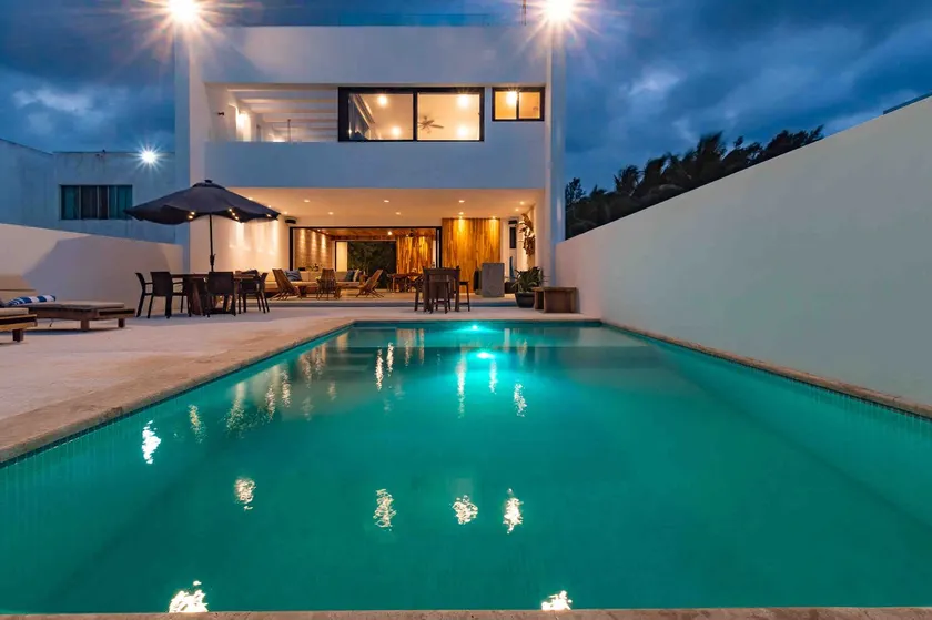 Havana House 26.5, in Progreso with a wide beach - Image 1