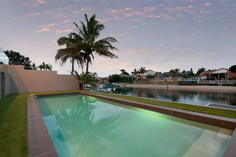 Waterfront Splendour - Image 1