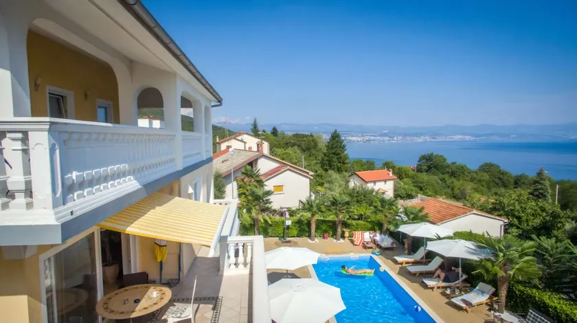 Apartments Villa Chiara Opatija - Image 1