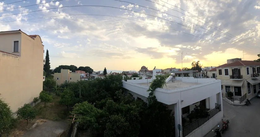 Kapodistriou apartment 6 - Image 1