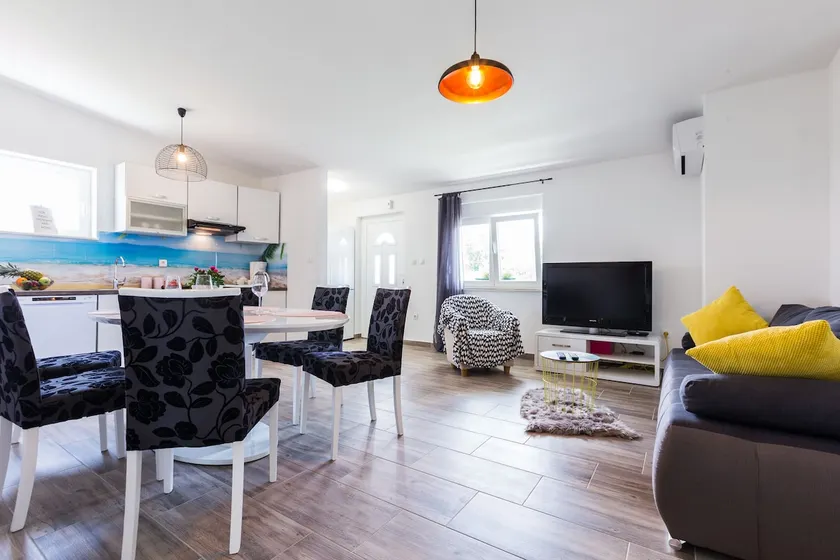 Apartman Pozit(Iva) - Image 1