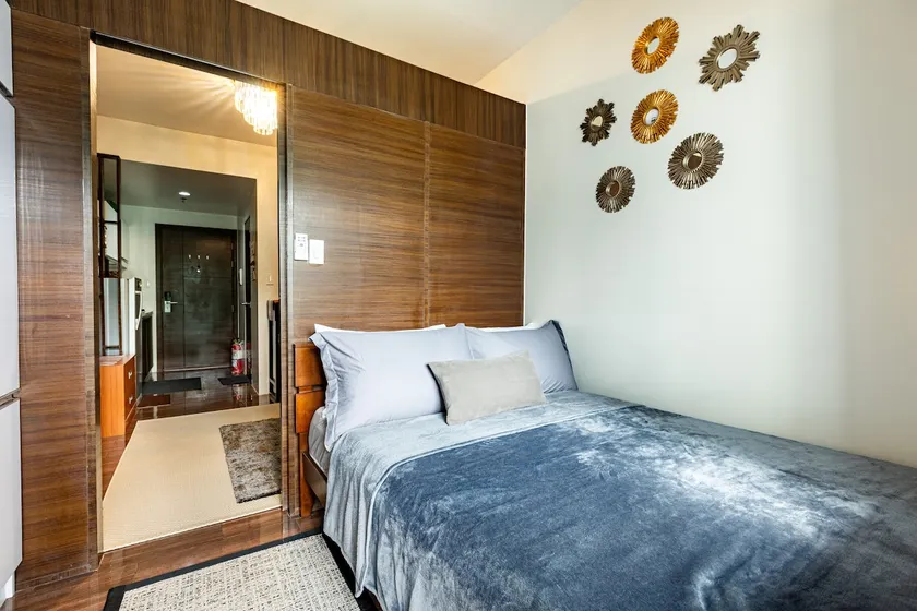 Air Residences Makati CBD 1BR w Balcony - Image 1