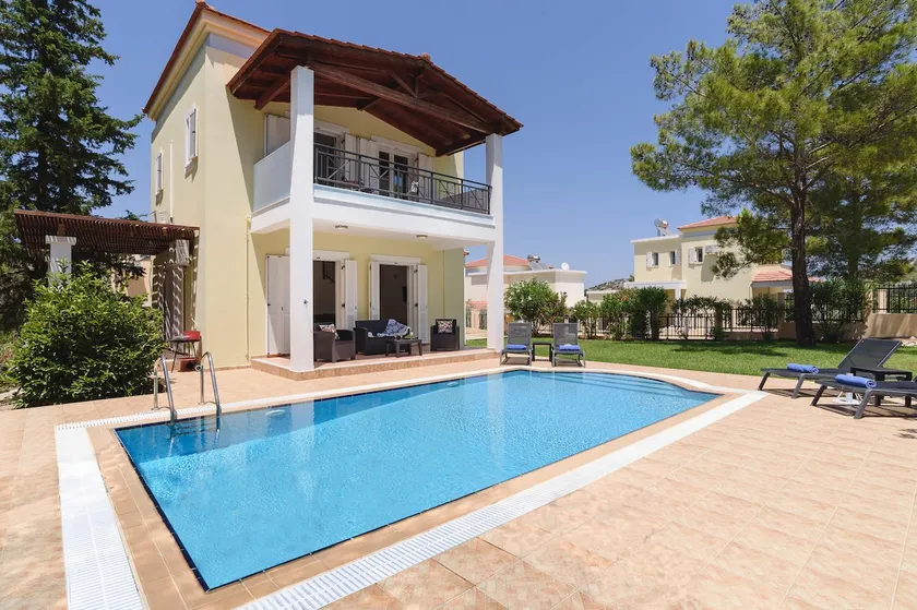 Seven Springs Olympios Villa with heated pool - Image 1