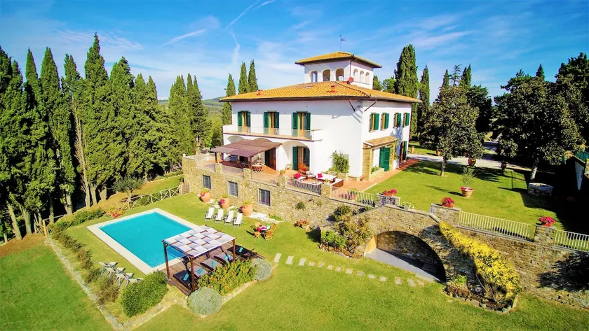 Villa Torre in Chianti 8 bedrooms, pool, WiFi A/C - Image 1