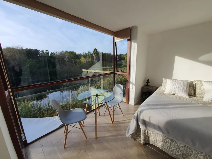 Spectacular Town House in a natural setting. - Image 1
