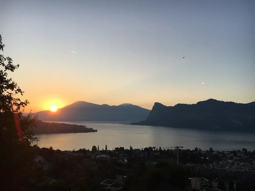 The view 39 - Apartment overlooking the lake and mountains - Image 1