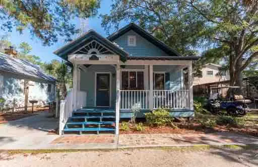 Hatch Life in Steinhatchee Landing - Image 1