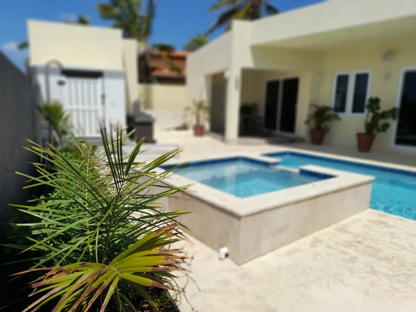 Modern 8 guest Family Villa with pool, 4 bedrooms! - Image 1
