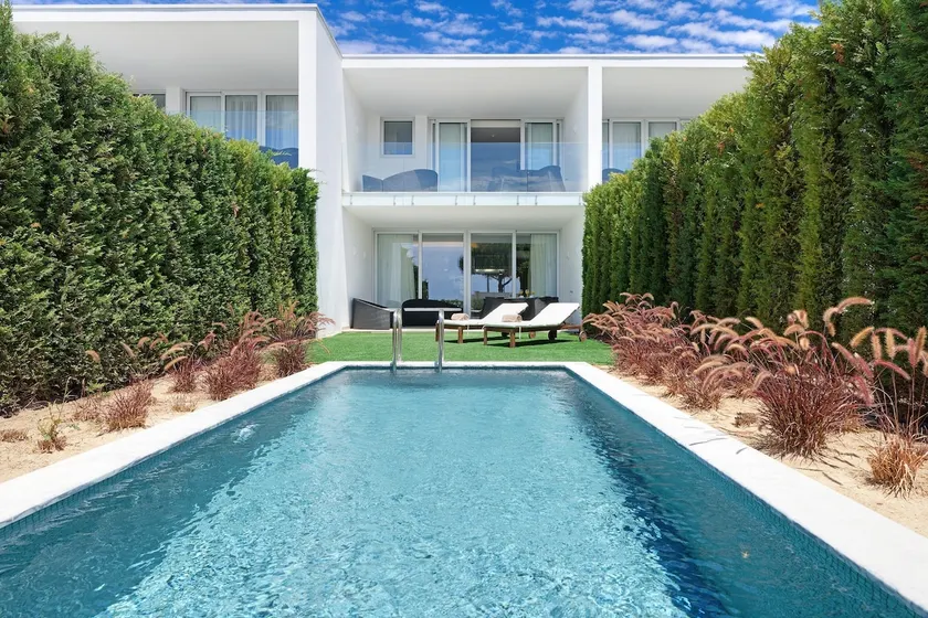 Gorgeous Villa 800m from the Beach | Private Pool - Image 1