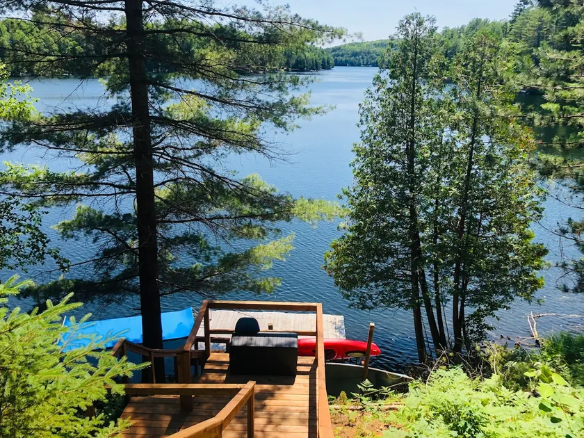 Lac Johnson Lakehouse - Image 1
