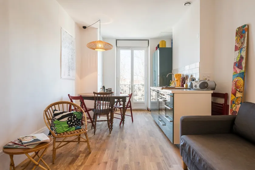 Lyon coté cool Quiet and bright flat - Image 1