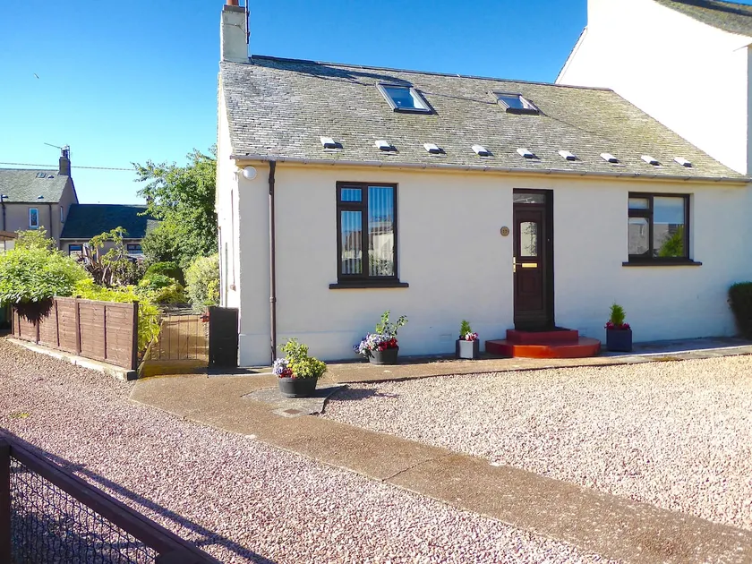 Cosy Cottage in St Andrews - Image 1