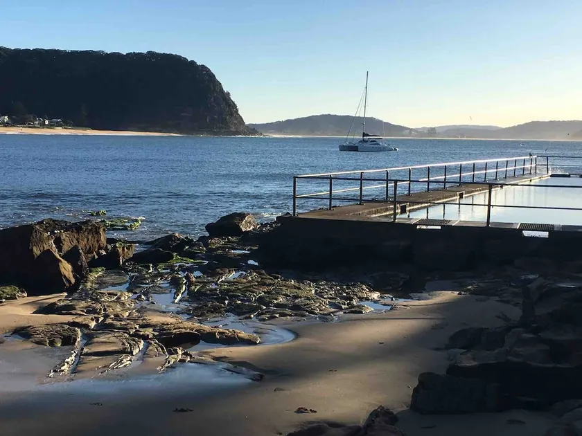 Tranquil beach hideaway - escape to nature. - Image 1