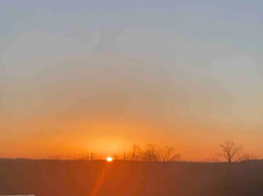 2 BR unit w/ views of spectacular sunrises - Image 1