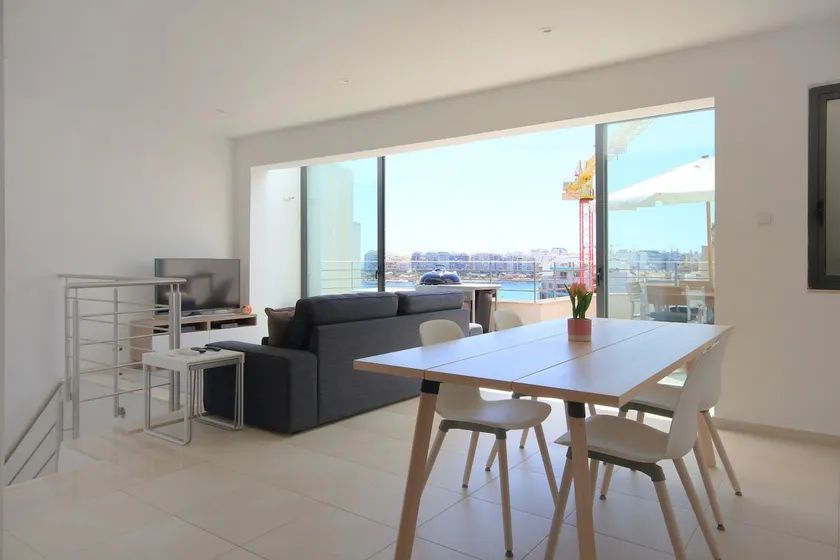 Spinola Bay 2 Bedroom Duplex with amazing Terrace - Image 1