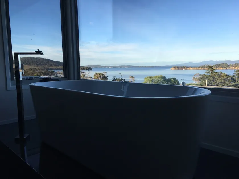 Couples Getaway on Bruny Island - Image 1
