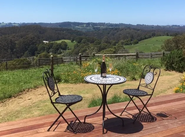 Kookaburra Cottage at Mount Worth - Image 1