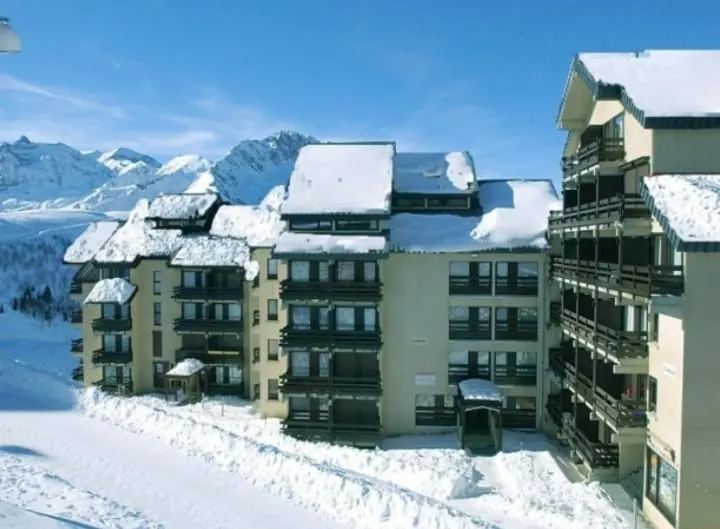 Superbagnères, at the foot of the slopes, 5/6 people - Image 1