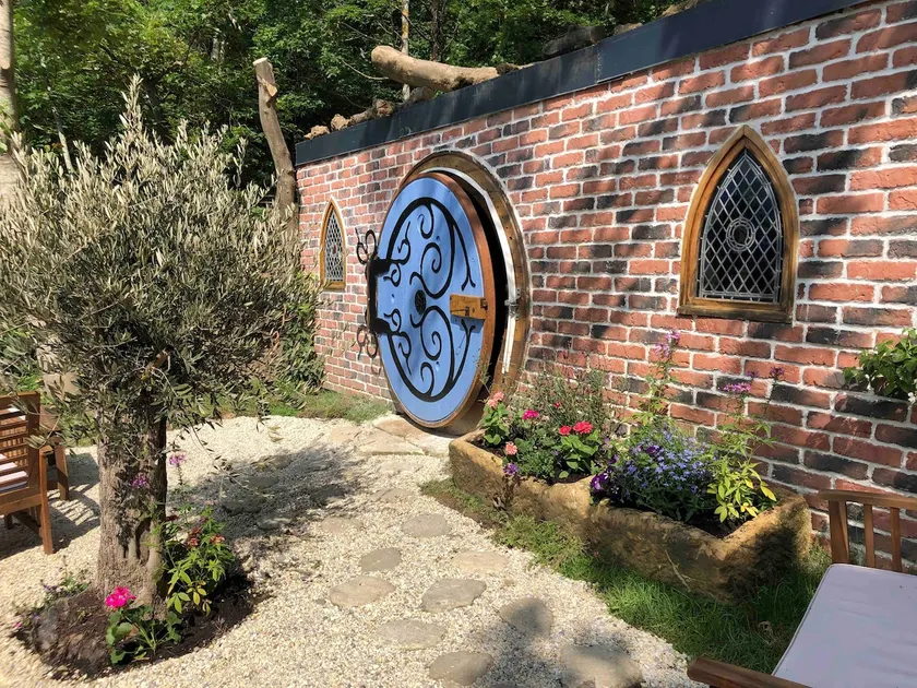 The Hobbit of Domaine de la Calotine - Image 1