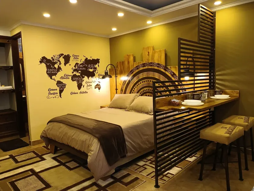 American-style studio apartment. - Image 1