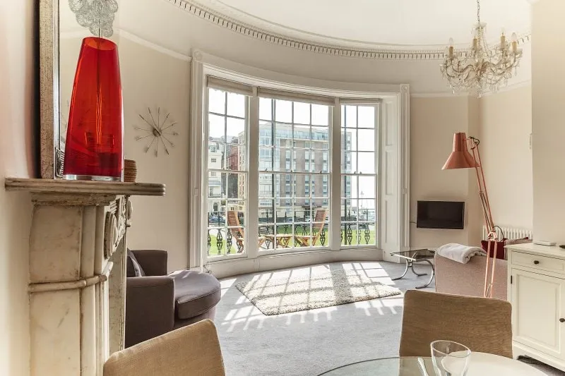 Regency Retreat  - Stylish Apartment with sea views and balcony. Great Location. - Image 1