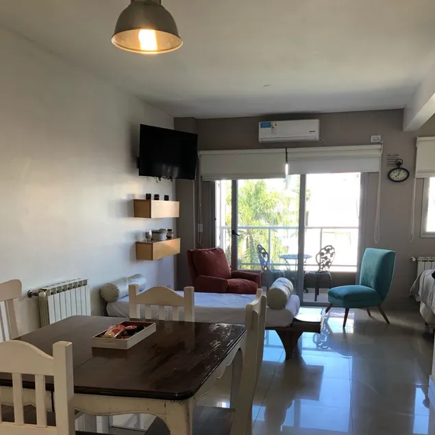 Confortable Apartment with balcony - Image 1