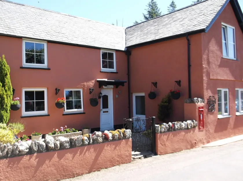 The Old Post Office Exford, Exmoor National Park - Image 1