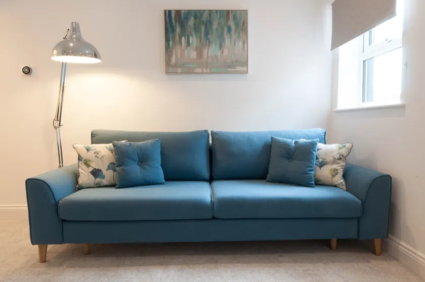 The Comet - A Home with 4 Bedrooms and 3 Bathrooms near Alton Towers for You - Image 1