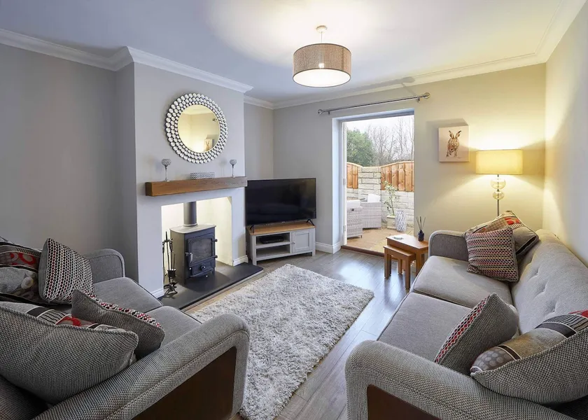 Host & Stay | Lowcross Cottage - Image 1