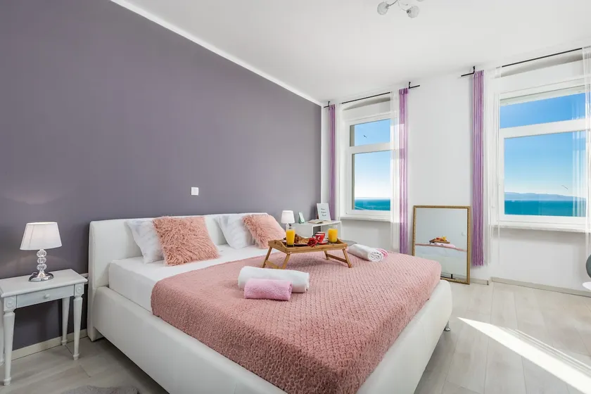 Modern apartment with sea view; Lucia ZTC - Image 1