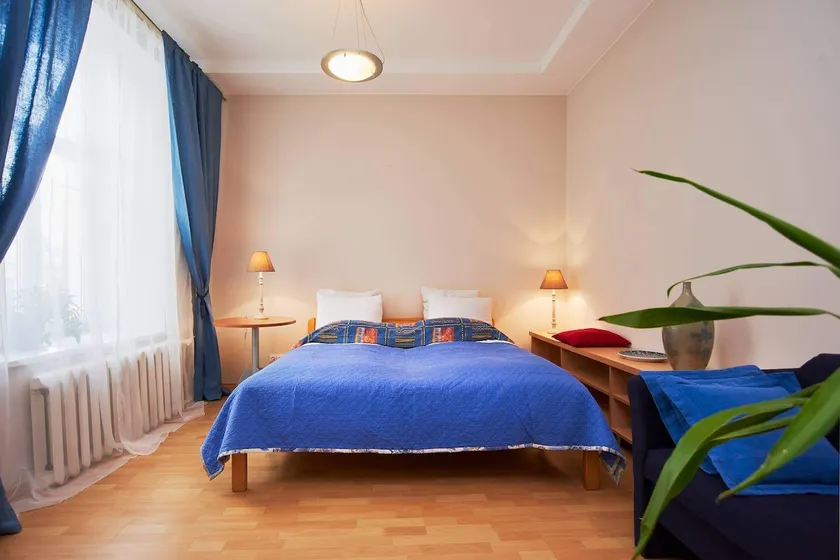 Didzioji 10 spacious 2 bedroom condo, free parking - Image 1