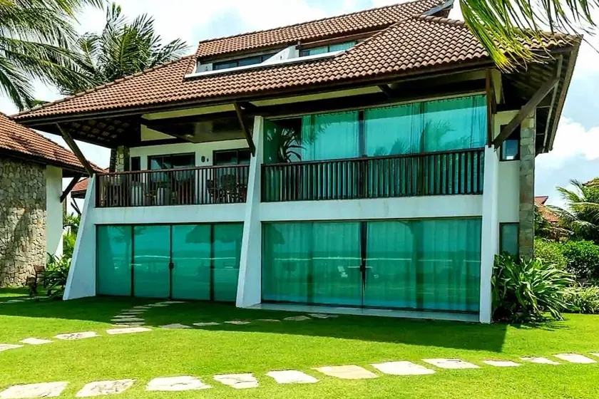 Exclusive Condominium BEIRA MAR MANIHI MURO ALTO - Image 1