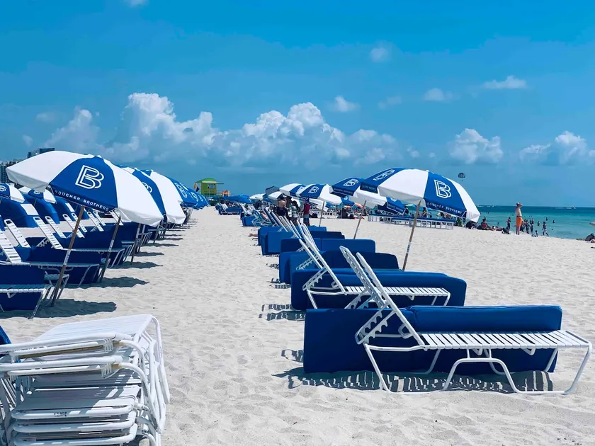 Beautiful suite beachfront on Ocean Drive SoBe - Image 1