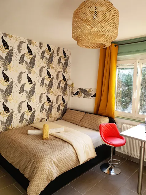 Studio Chic moderne + parking - Image 1