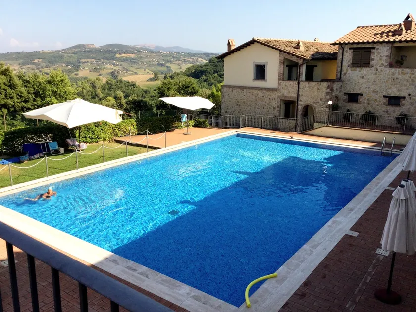Tourist rental near Todi with swimming pool - Image 1