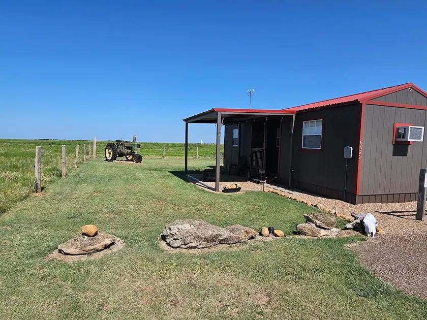 The Cow Cottage by the owner of the Ole Farm Cabin - Image 1