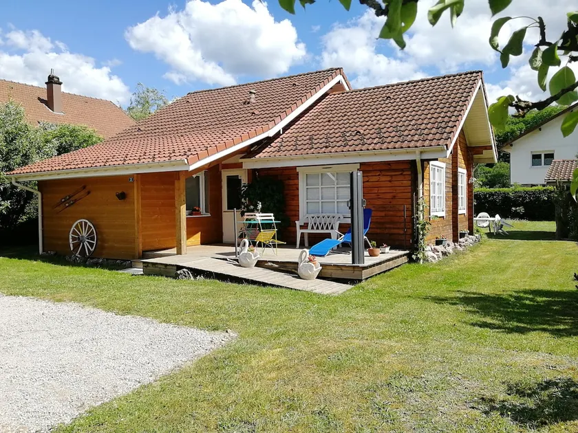 This peaceful and easy to access accommodation - Image 1