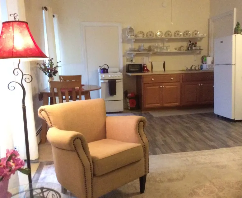 Mystical Mary Howe Room, Downtown Damariscotta - Image 1