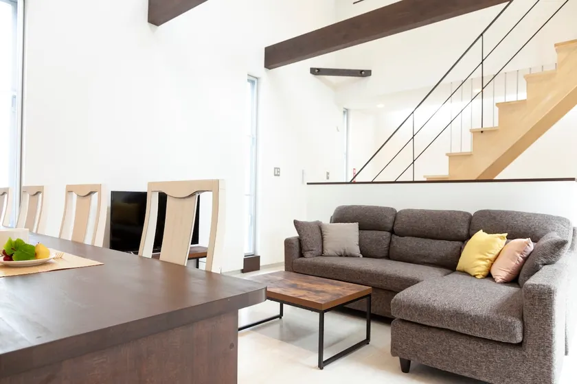 [ALBREGO-PINO] Maximum 9 Designer Objects! Great location within walking distance of Tomarin/Kokusai-dori! 3 parking spaces - Image 1
