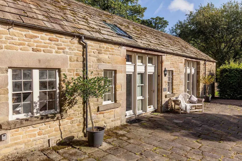 The Coach House Holiday Home - Image 1