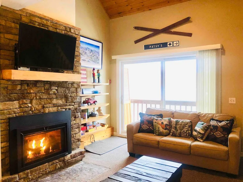 Killington, 3 Bedroom 2 Bath Condo - Image 1