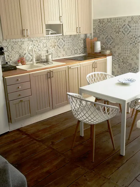 2-room apartment (T2) classified as furnished tourist accommodation in the city center - Image 1